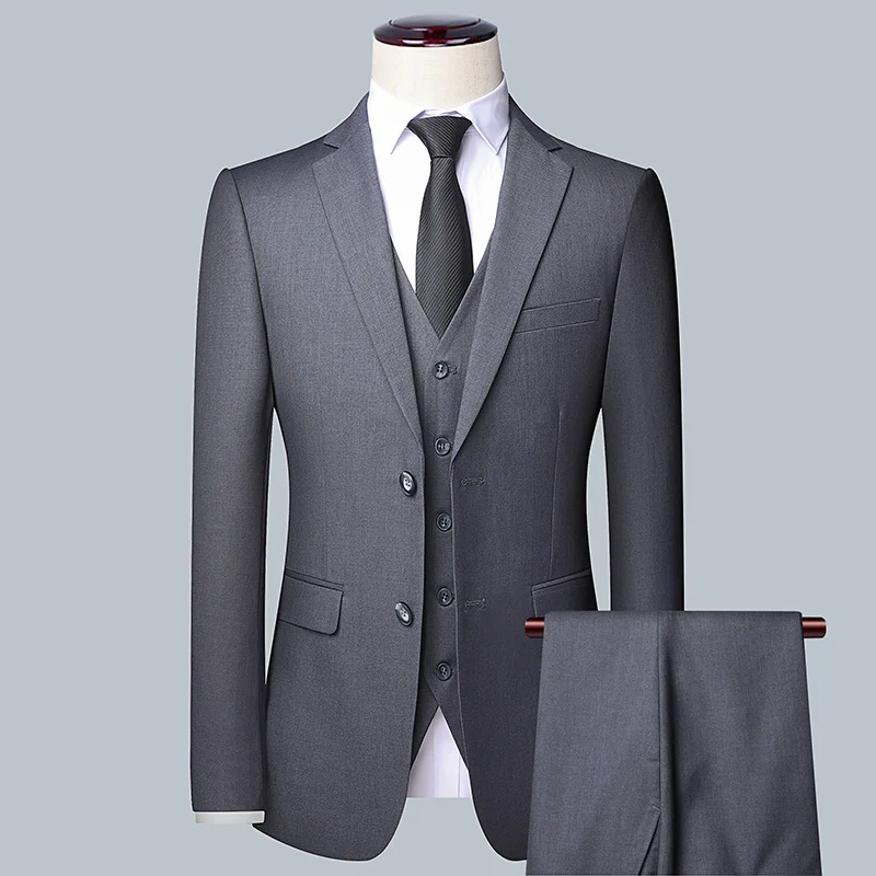 Costume d'affaires de couleur  - Men'S Grooming Trends avis et prix